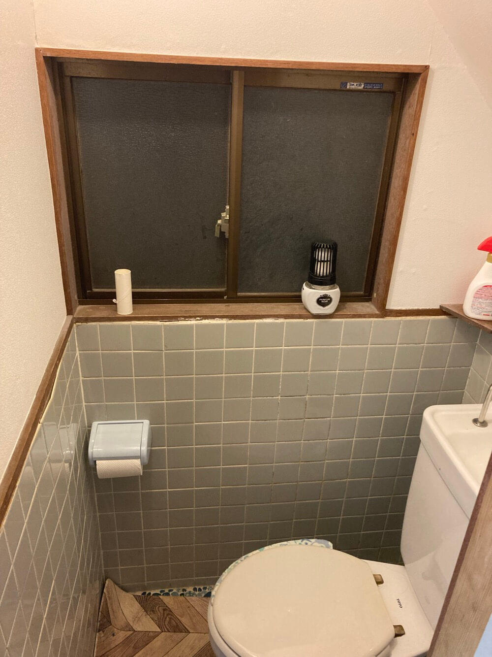 江河様邸トイレ施工前②.jpg