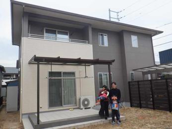 築10年の住宅の屋根塗装、外壁塗装をしました。